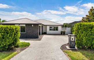 9 Artists Avenue, Beachlands