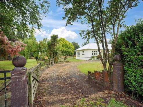 147 Thomsons Crossing Road West, Winton Surrounds