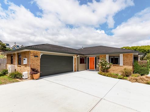 41 Clearwater Terrace, Brown Owl