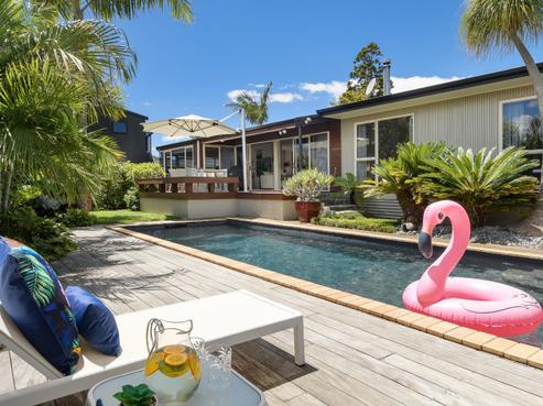 11 Maxine Place, Matua
