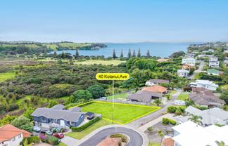 40 Kotanui Avenue, Army Bay