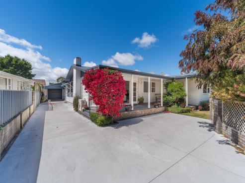 11 Parkland Crescent, Terrace End