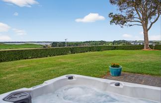 722 Awhitu Road, Waiuku