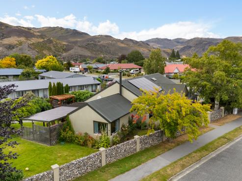 61 Ortive Street, Cromwell