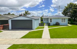 15 Argyle Street, Waipu