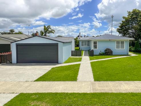 15 Argyle Street, Waipu