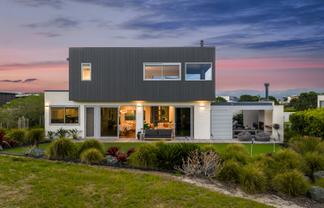 22 Inanga Lane, Omaha