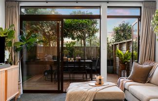 12/15 Chivalry Road, Glenfield