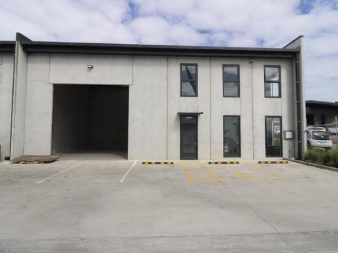 15F Timber Place, Riverhead