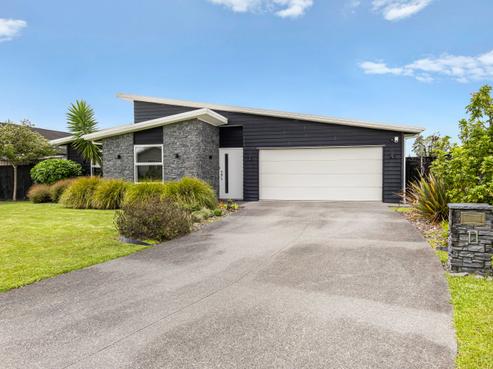 11 Fred White Drive, Kumeu