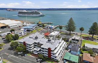 408/36 Victoria Road, Mount Maunganui