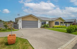 5 Oak Place, Levin