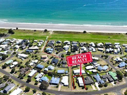 162 Kowhai Avenue, Matarangi