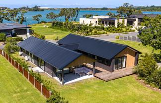 2 William Gilbert Drive, Mangawhai Heads