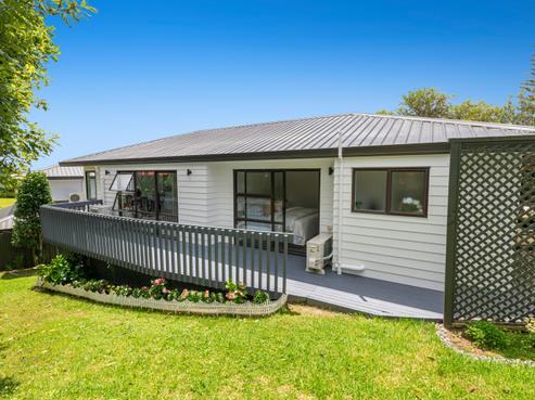 20B Bronzewing Terrace, Unsworth Heights