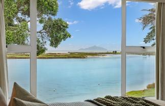 281 Cove Road, Waipu