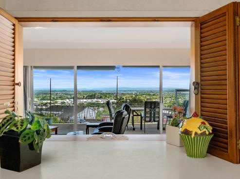 7 Gibbs Crescent, Red Hill