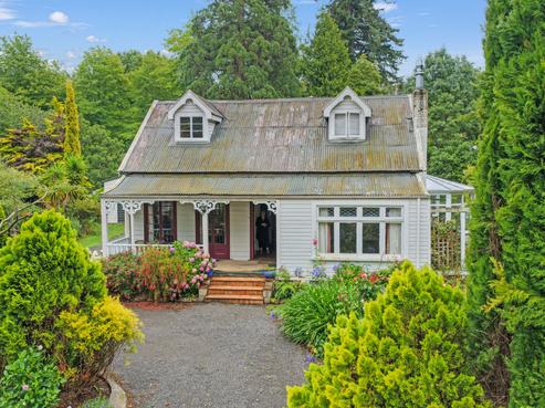 2 Rose Street, Waipawa