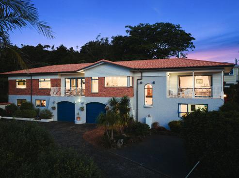 25A Punga Grove Avenue, Riverside