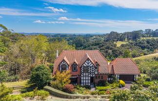 180 Ara-kotinga, Whitford