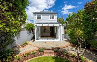 11 Shelbourne Street, Nelson City