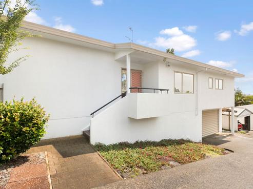 2/213 Rangatira Road, Beach Haven