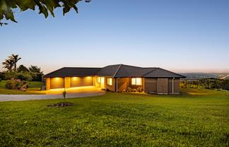 3 Cranleigh Way, Bombay