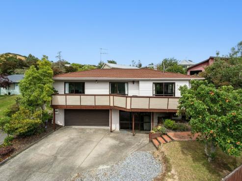 2/17 Newman Drive, Enner Glynn