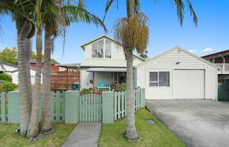 3 Sailfish Drive, West Harbour