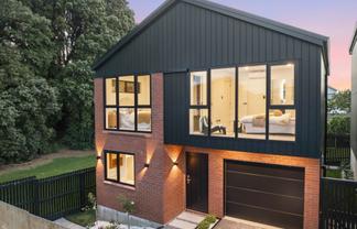 5/13  Torino Street, Panmure