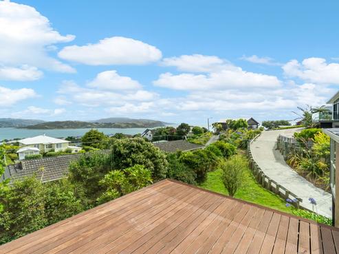 6 The Track, Plimmerton