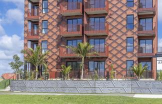 803/2B Te Ara Taurapa, Point Chevalier