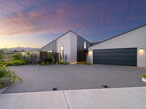 10 Fairburn Place, Kaiteriteri