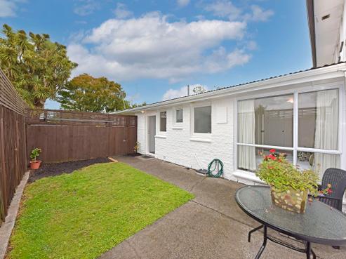 1/72 Longfellow Street, Sydenham