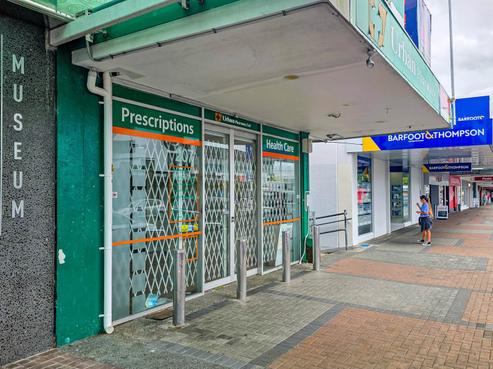 207 Great South Road, Papakura