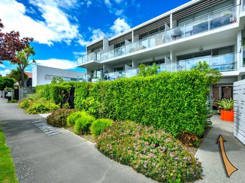 2/180 Peterborough Street, Christchurch Central