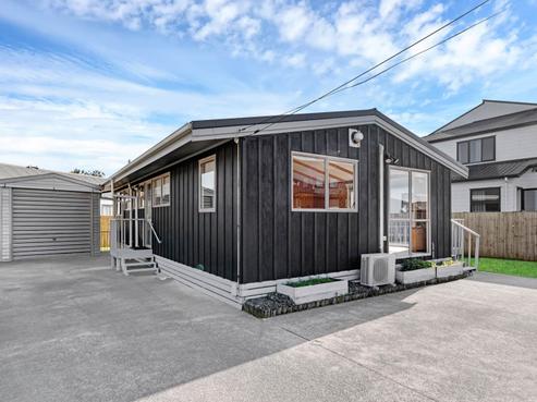 67B Manuroa Road, Takanini
