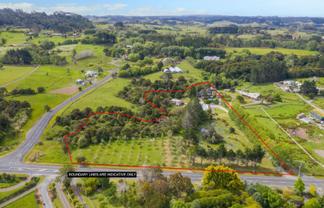 212 Pine Valley Road, Dairy Flat