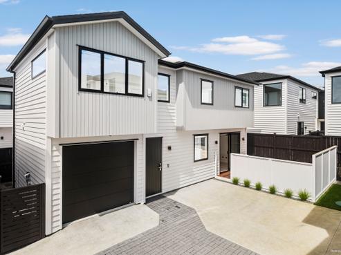 5 Spars Road, Wainui