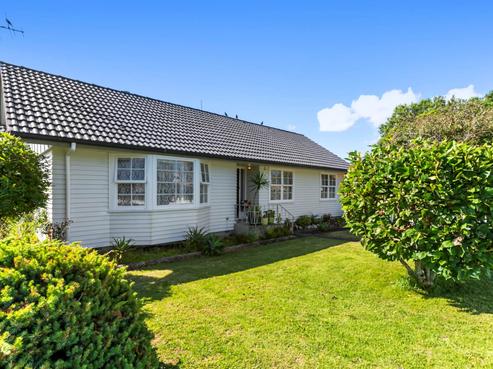 9 Riverpark Crescent, Henderson