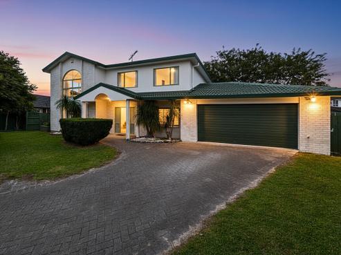 16 Cumbrian Place, Conifer Grove