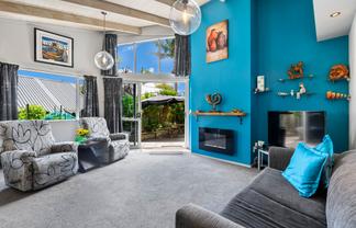 19b Commins Road, Onerahi