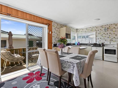 54 Wycliffe Street, Onekawa