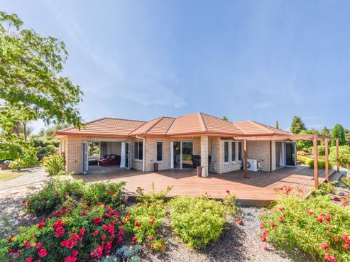 457 Old Coach Road, Upper Moutere