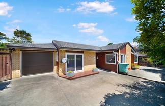 1/13 Tirimoana Road, Te Atatu South