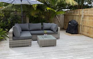 8/11 The Avenue, Albany