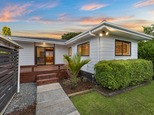 1/18 Darcy Place, Massey