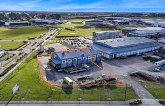 Heavy-Duty Warehouse & Yard