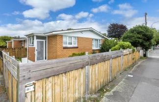 1/384 Fergusson Drive, Heretaunga