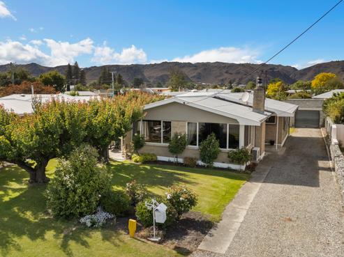 15 Brandon Street, Alexandra